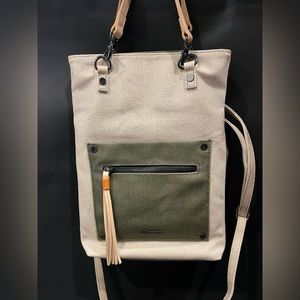 Sherpani Rebel Bag